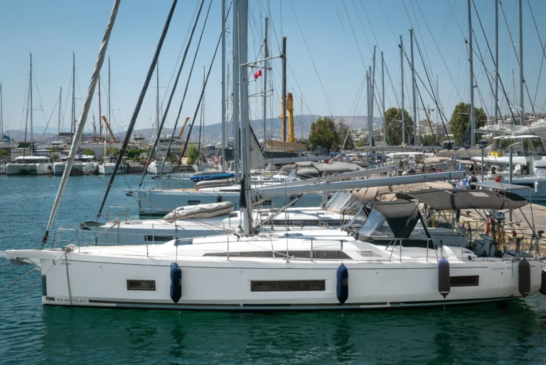 Beneteau Oceanis 46.1 - port side view in the marina | Sailing To Go, yacht charter in Greece
