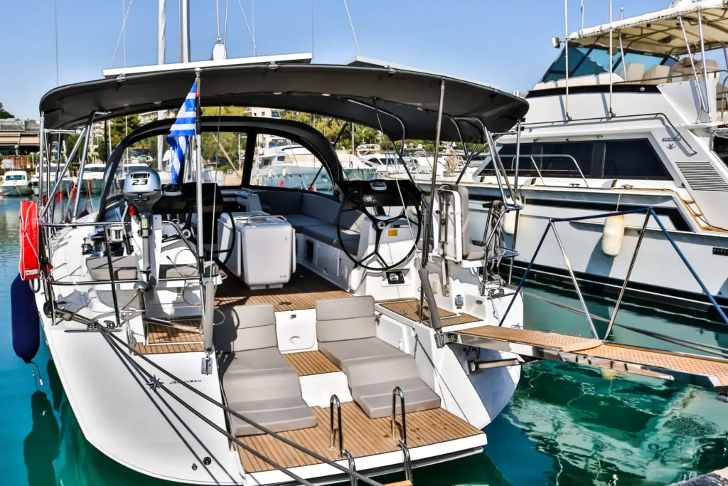 Jeanneau 54 Sea Force cockpit, aft view at berth - yacht charter in Greece