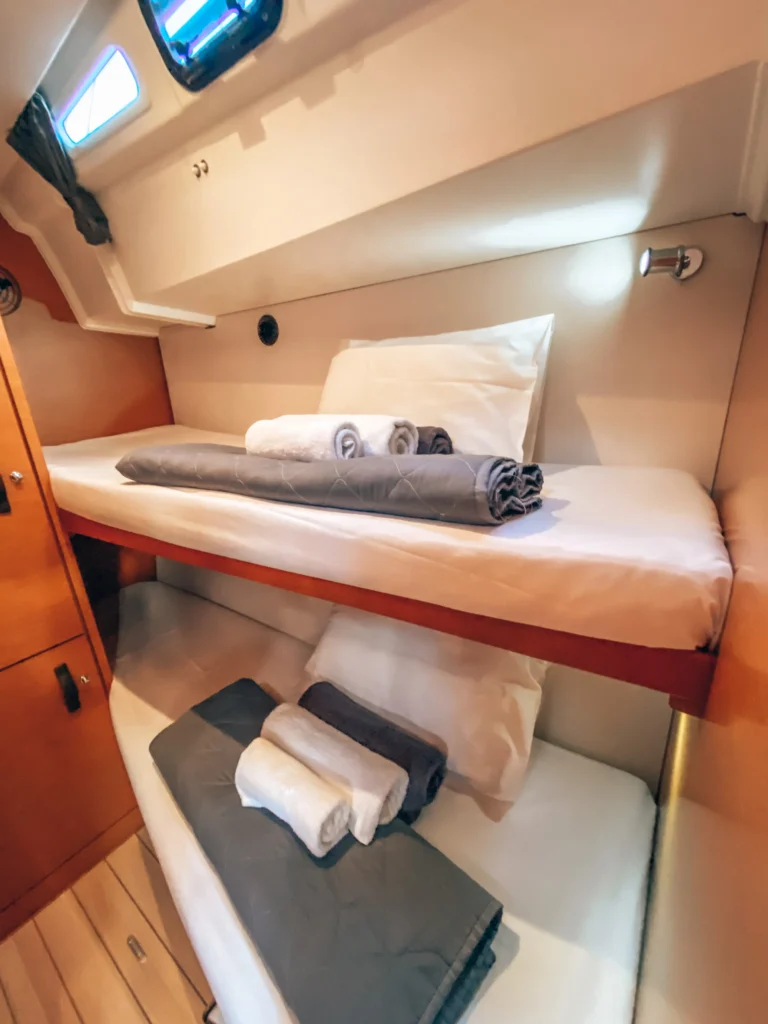 Jeanneau 54 Sea Force side cabin interior, sailing yacht charter in Greece