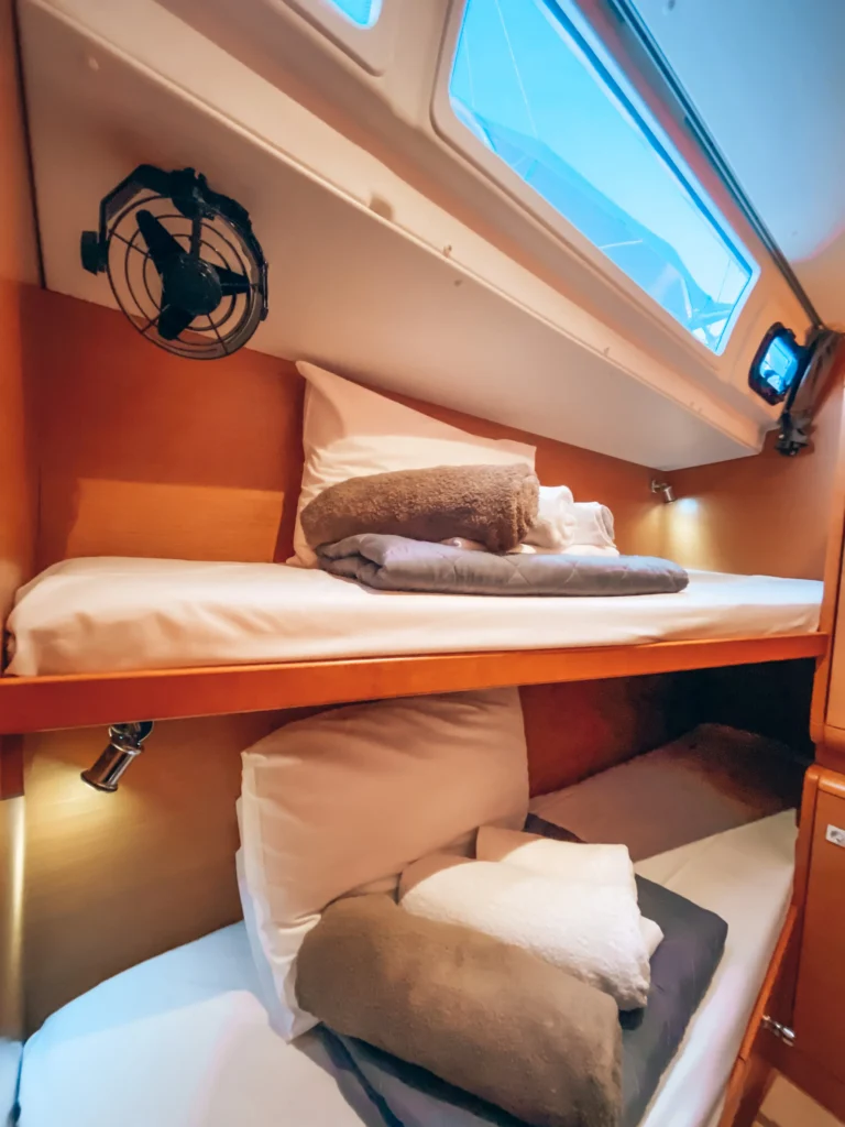 Jeanneau Sun Odyssey 509 Promise side cabin with bunk beds for charter in Greece