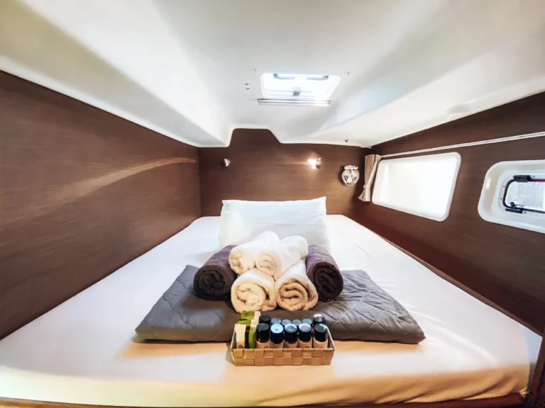 Lagoon 380 Tiny K port aft cabin interior, catamaran charter in Greece